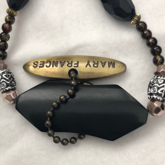 Mary Frances bag - Picture 4 of 5